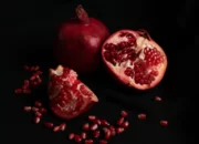 Easy Way to Open a Pomegranate Quickly