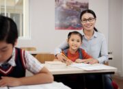 How to Become a Substitute Teacher in Illinois. Image by pressfoto on Freepik