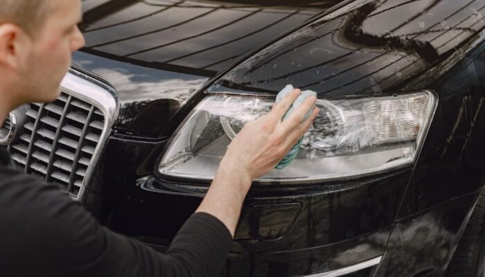 How to Clean Car Headlights with Toothpaste