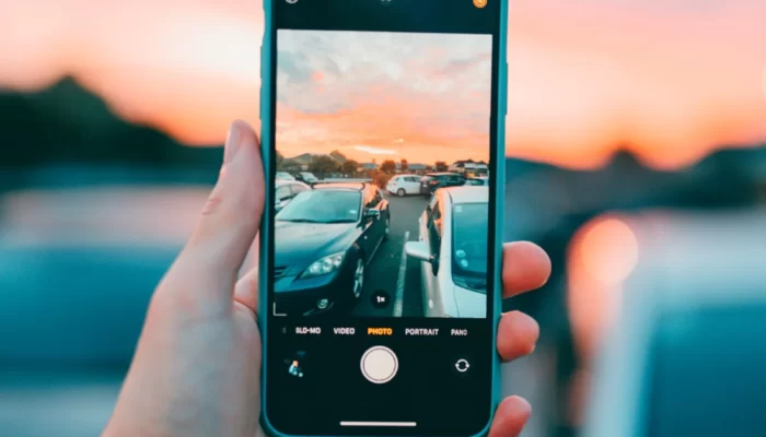 How to Enable Grid on iPhone Camera for Better Composition