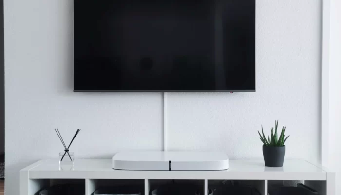 How to Safely and Effectively Clean Your Flat Screen TV