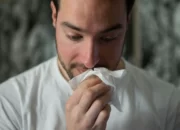 How to Stop a Runny Nose: Effective Remedies and Tips