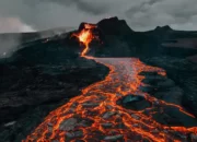 The Fate of Hot Lava After Eruption from a Volcano