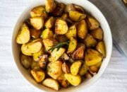 The Perfect Baked Potatoes: A Foolproof Guide