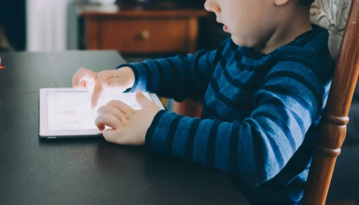 How to Hack Screen Time: Tips for Parents to Protect their Children