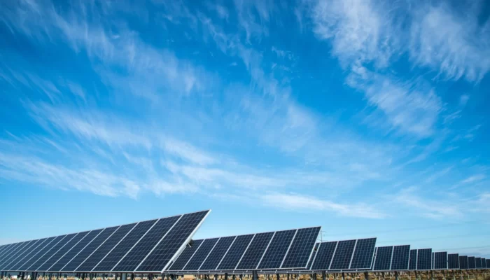 Harnessing the Power of the Sun: A Guide to Storing Solar Energy