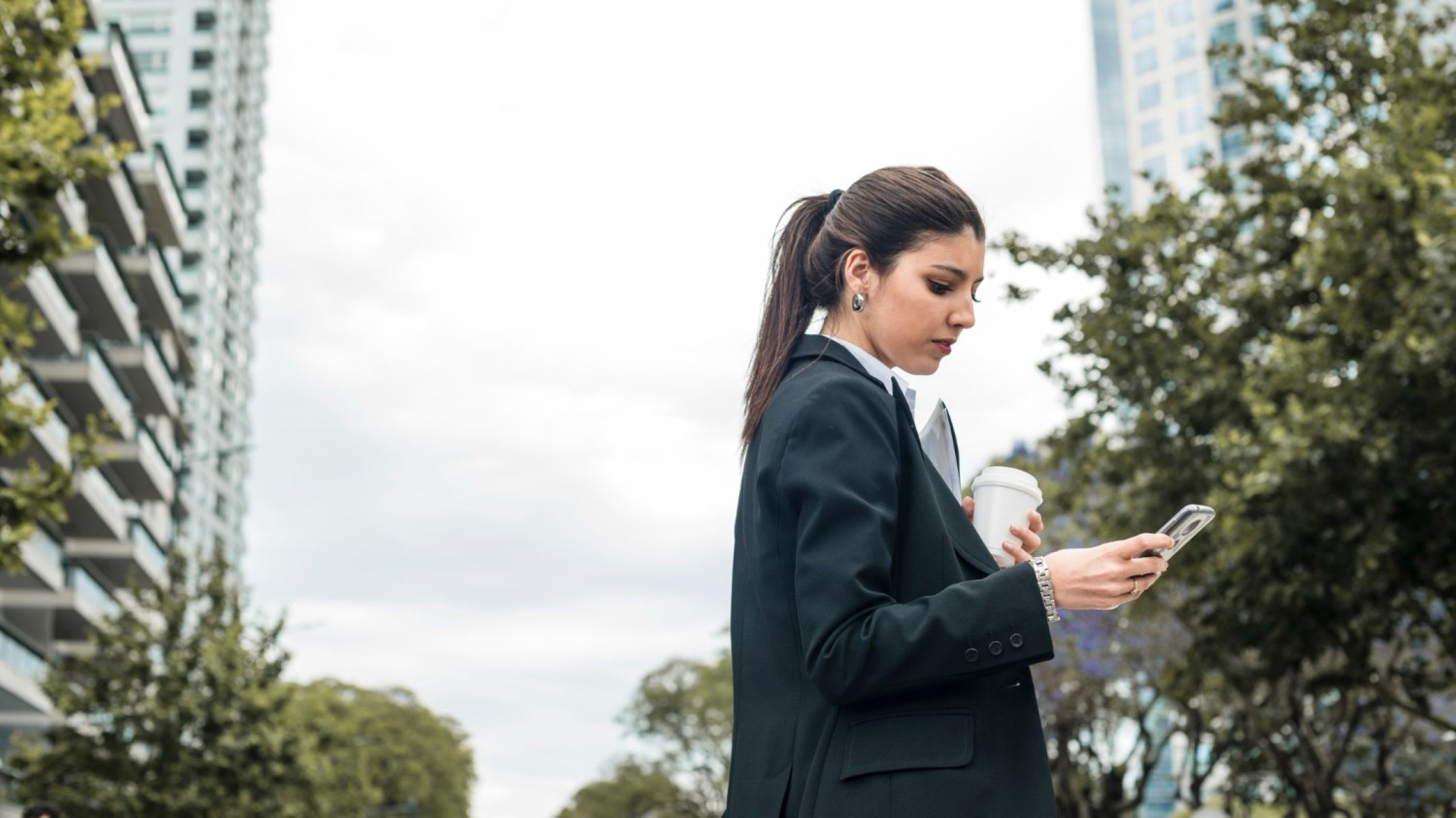 Why your financial privacy social circles actually hate is your best power move