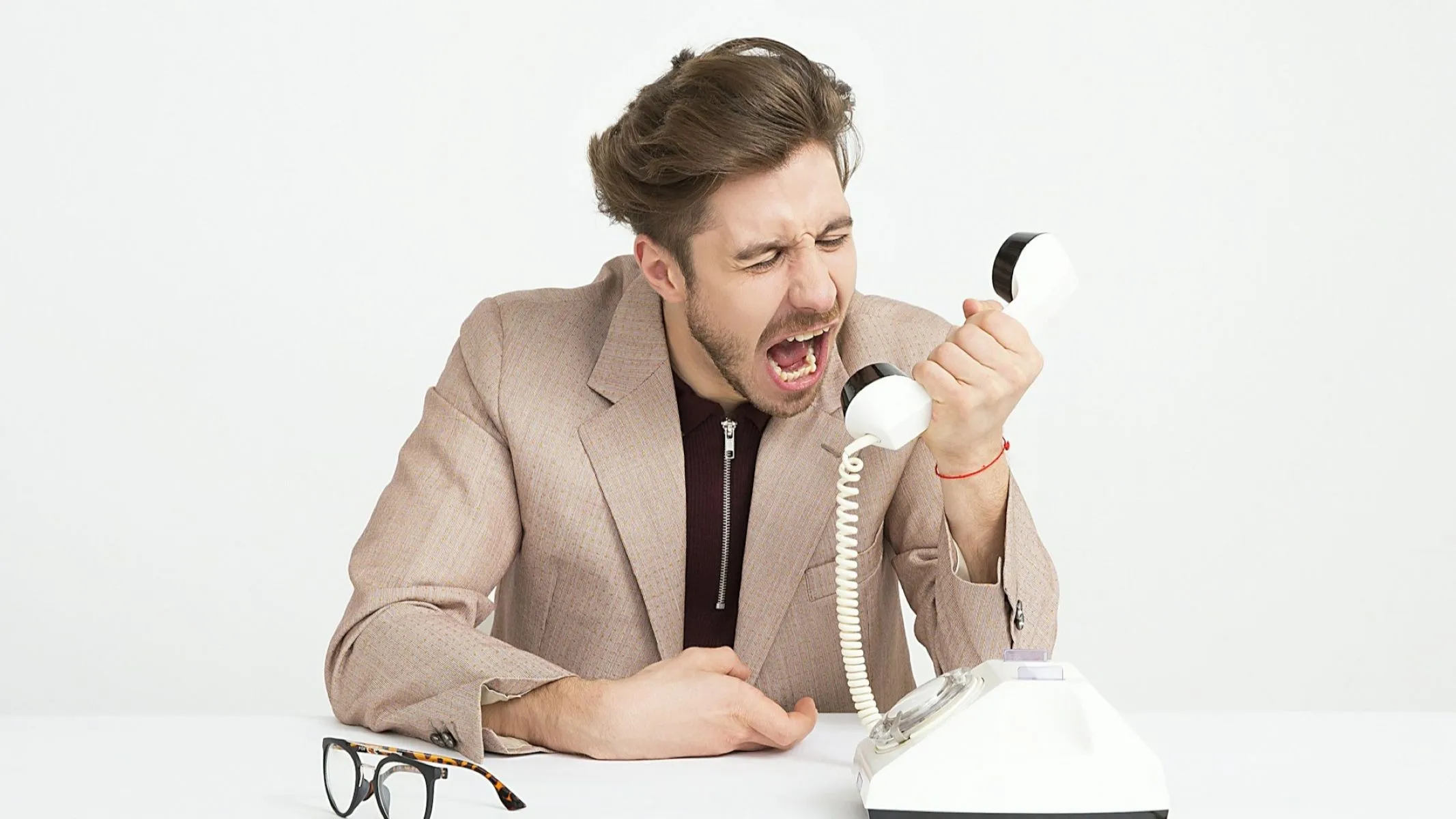 Are these 7 phrases killing your professional workplace communication?