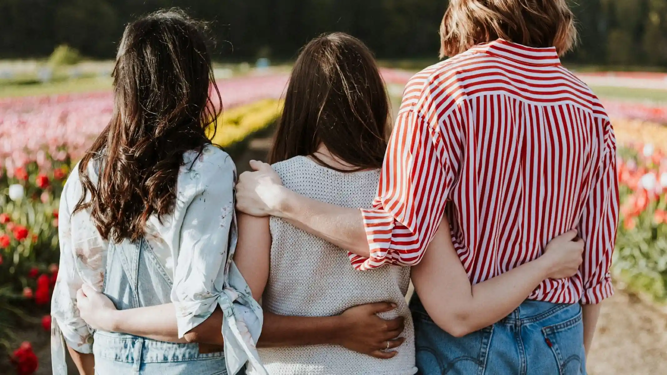 Think You’re Socially Awkward? These 11 Social Development Habits Prove You’re Just Intentional