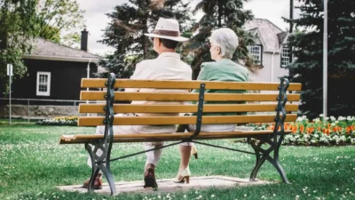 Love Beyond the Number: Why Age Gap Relationships Still Spark Debate