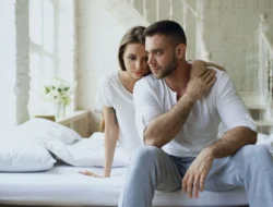 7 Silent Struggles: What Husband Emotional Pressure Really Feels Like