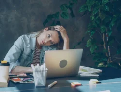 Is Your Job Draining You? The Real Signs of Career Burnout