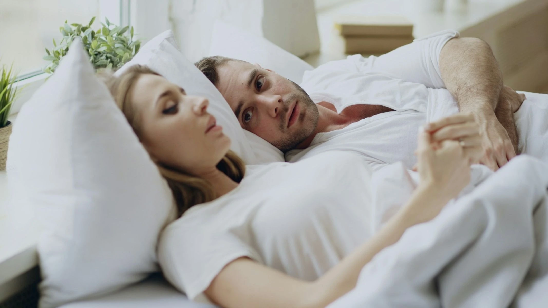 Is Your Marriage Going Cold? 7 Signs Your Husband Feeling Unappreciated Is the Cause