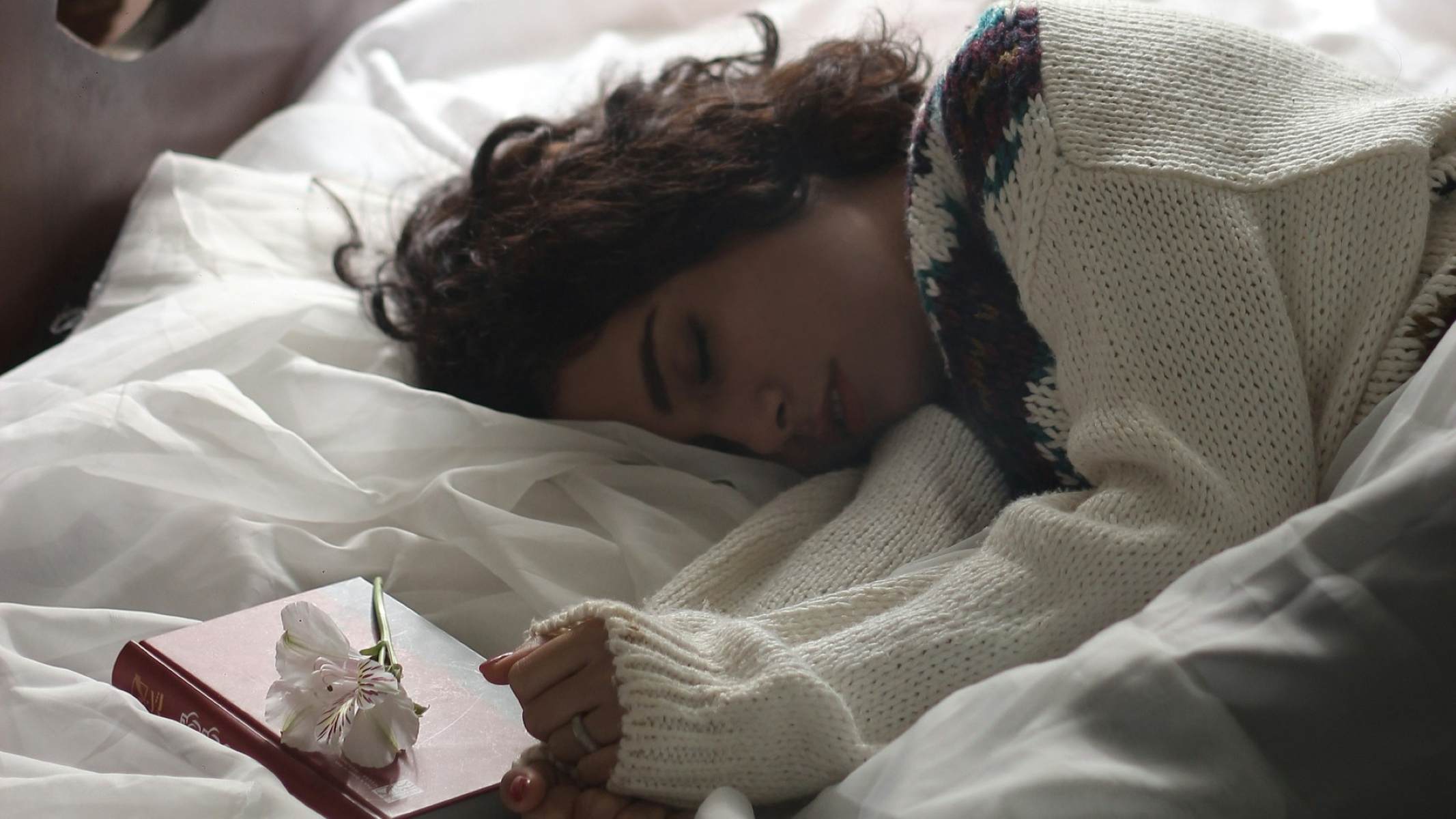 Stop Guessing Your Bedtime: How to Find Your Ideal Sleep Timing