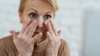 Illustration of Are these skincare mistakes over forty ruining your glow?