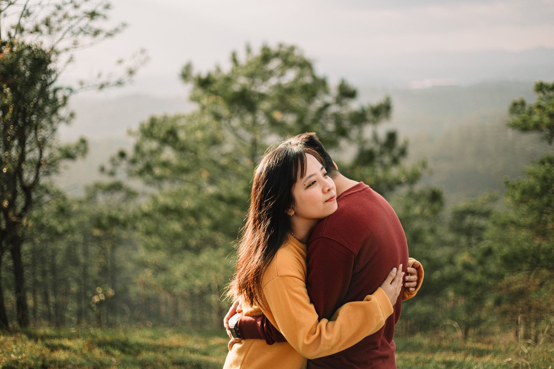 Illustration of Are You Accidentally Attracting Emotionally Unavailable Partners?