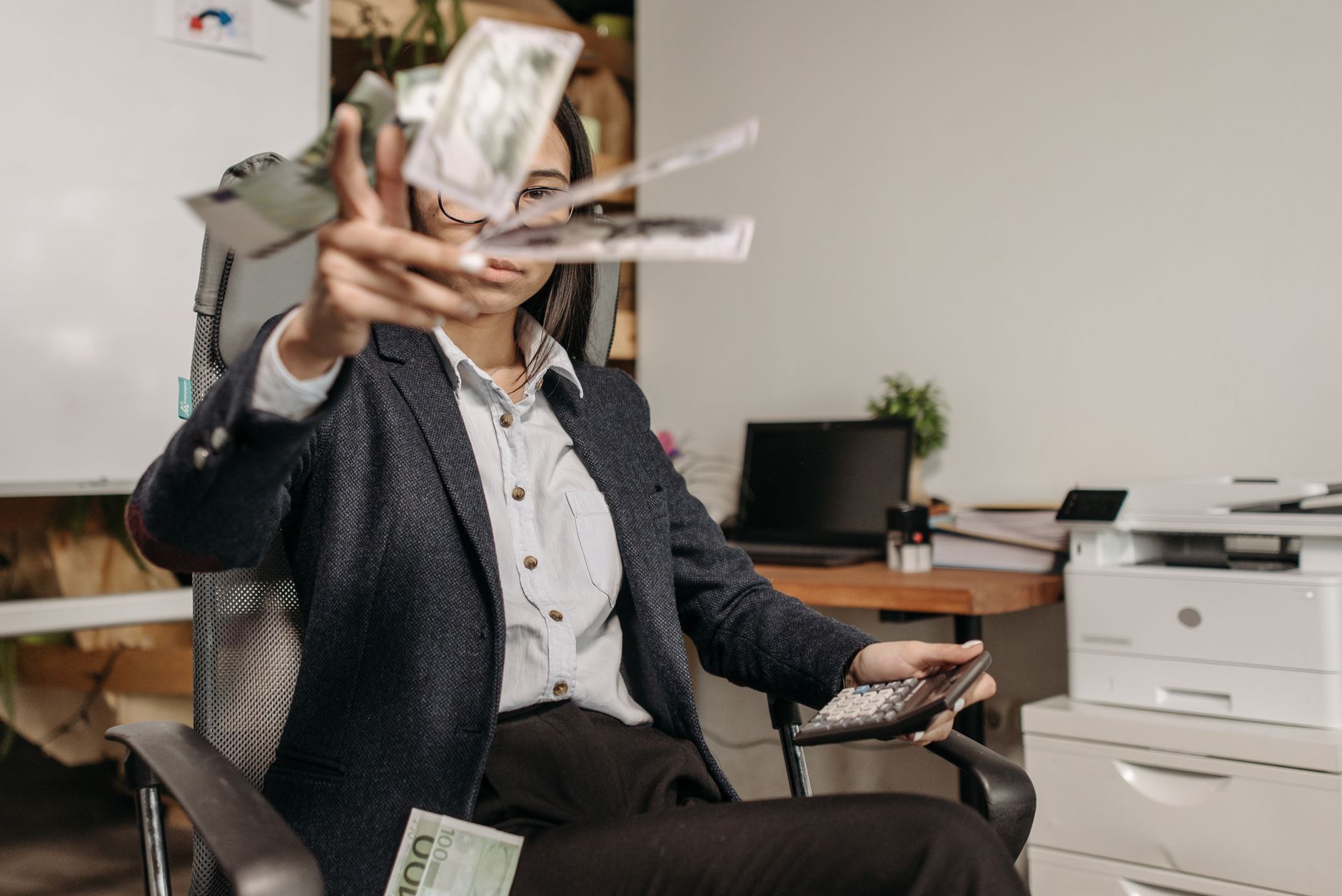 Illustration of Best financial habits for young professionals to get rich slow