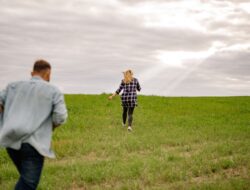 Chasing Uninterested Partner? Signs You Can’t Ignore