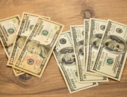 College vs Trade School Salary: Who Really Ends Up Ahead?