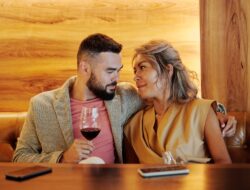 Dating red flags: toxic behavior signs you shouldn’t ignore