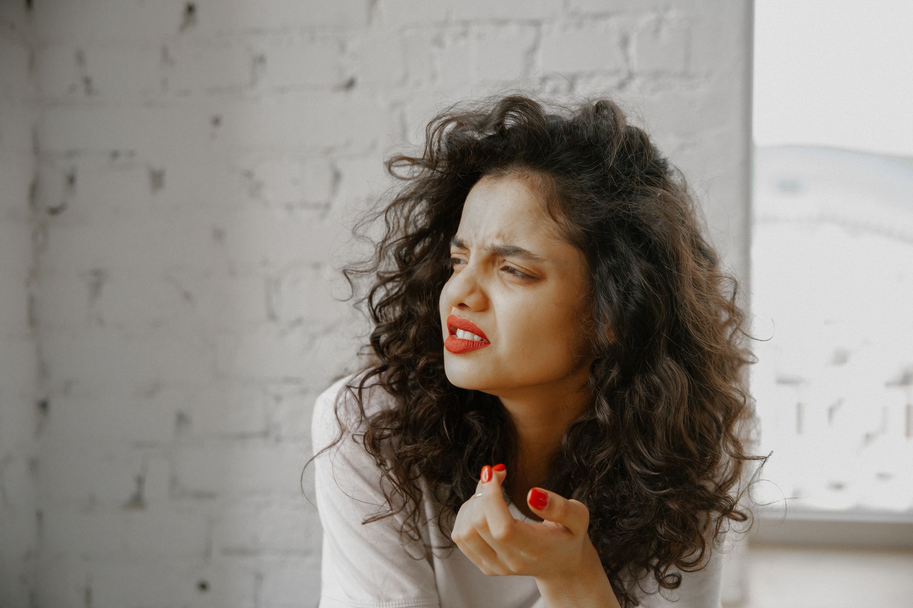 Illustration of Do these unpleasant personality traits ruin your friendships?