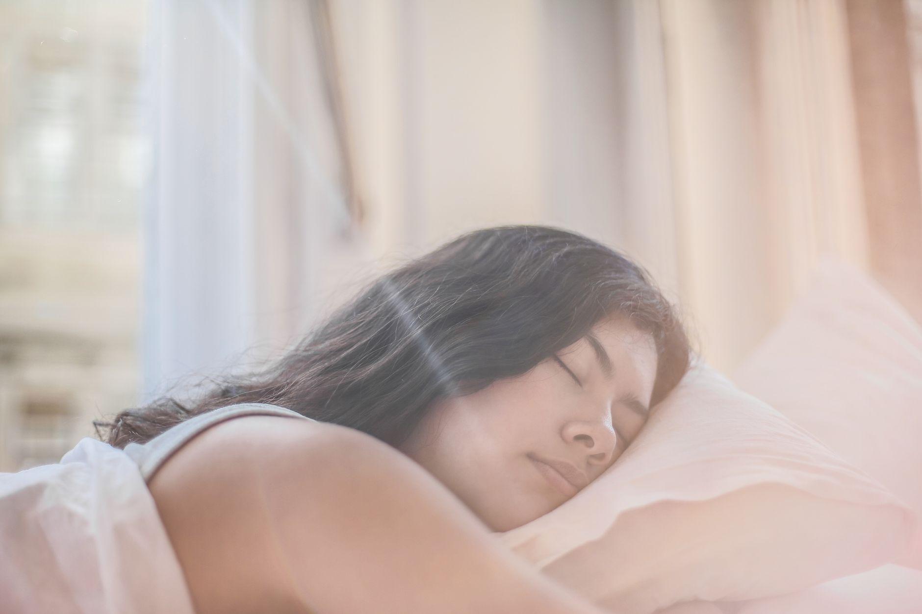 quick sleep techniques illustration for Fall Asleep Fast: 5 Quick Relaxation Techniques