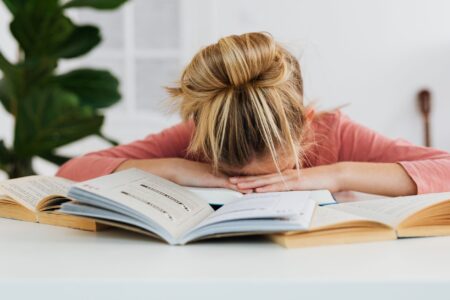 Former Gifted Kids: Burnout, Perfectionism, and Adult Reality