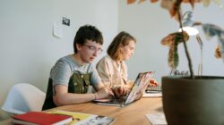 Gen Z vs. Millennial Career Shifts: Key Differences