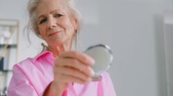 Graceful Aging Habits: Avoid These 7 Daily Traps