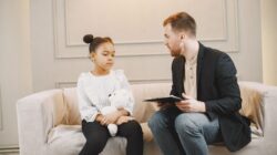 How childhood emotional neglect effects in adults shape your boundaries