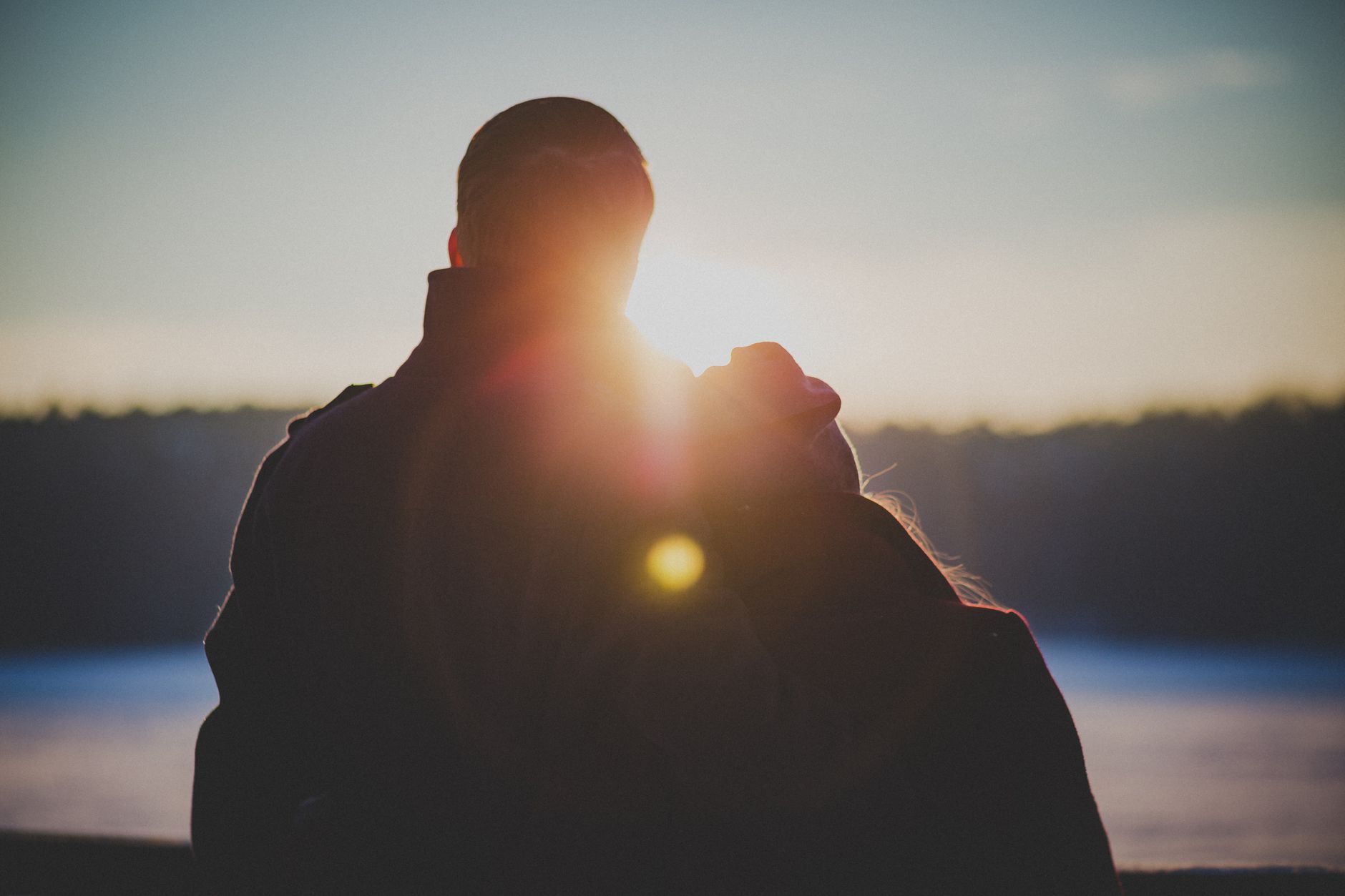 Illustration of Is it real? The early signs of falling in love revealed