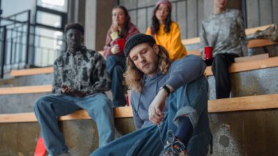 Is it so hard for Gen Z to make friends right now?