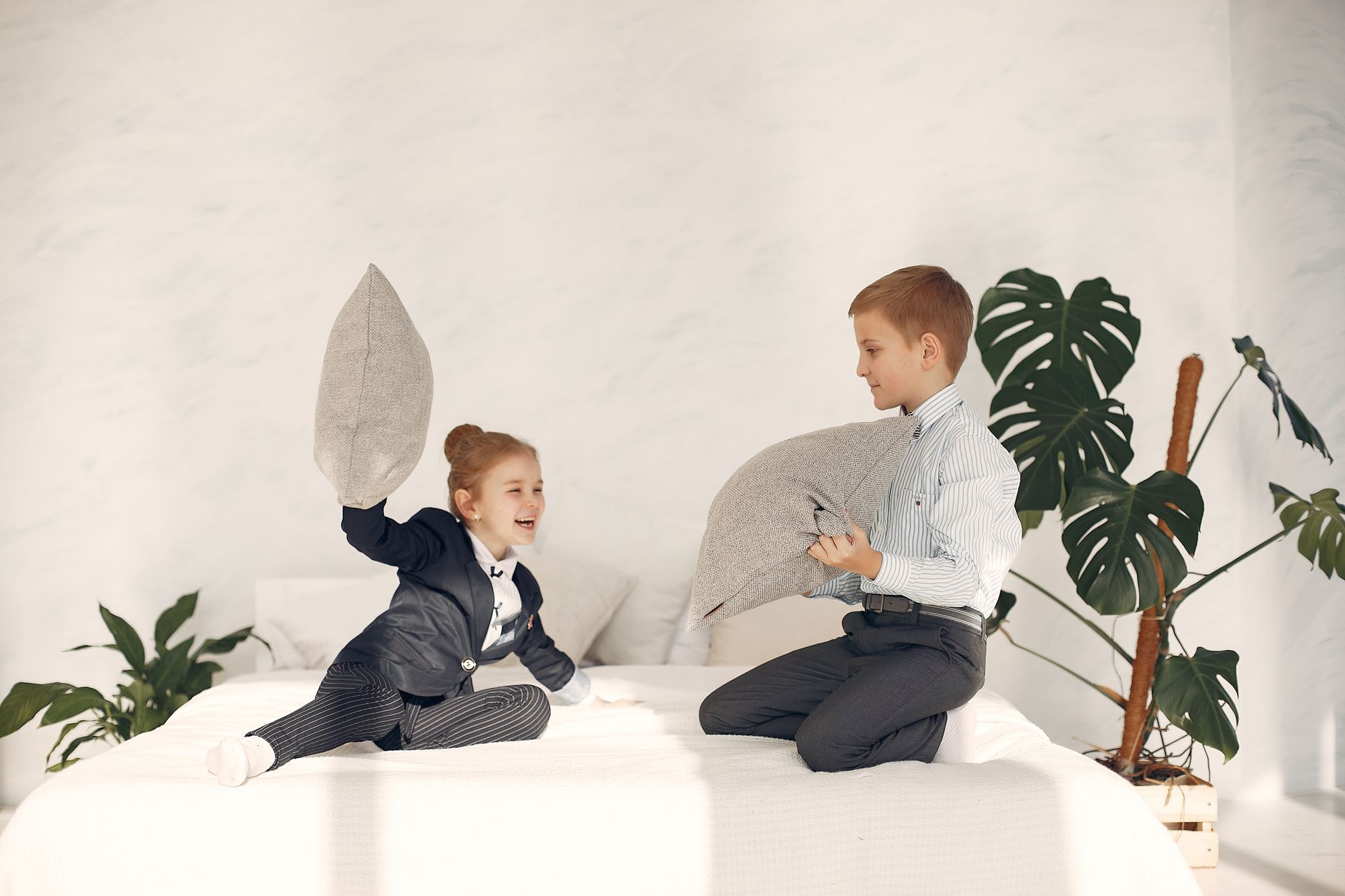 Illustration of Morning Phrases for Kids That Boost Happiness and Confidence