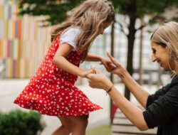 Boost mental toughness kids with these modern parenting tips