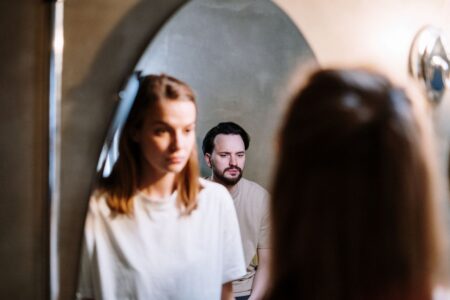 Narcissist Red Flags: Signs You’re Dealing With One