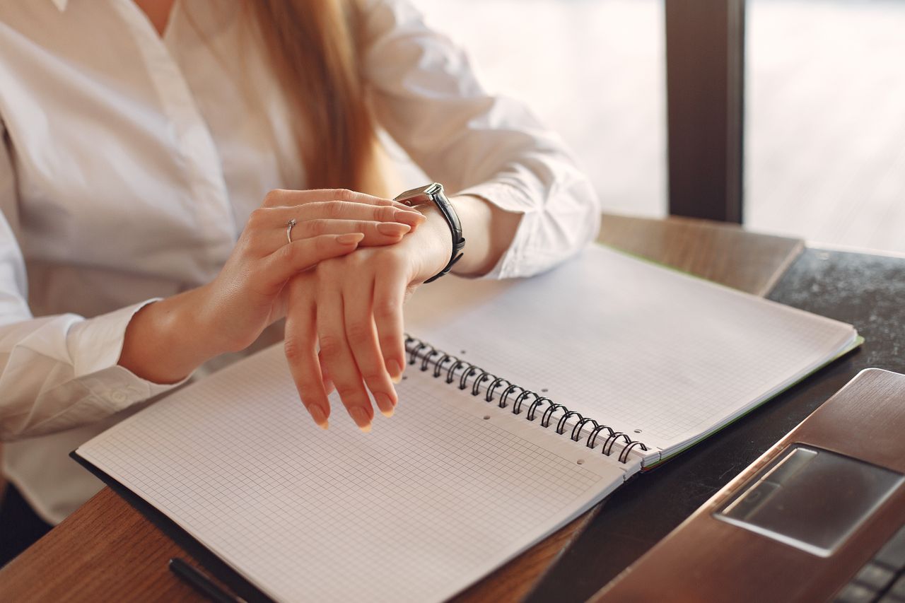 Hidden signs you need a mental health digital detox — Featured image