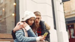 How to Tell If Someone Loves the Idea of You More Than the Real You