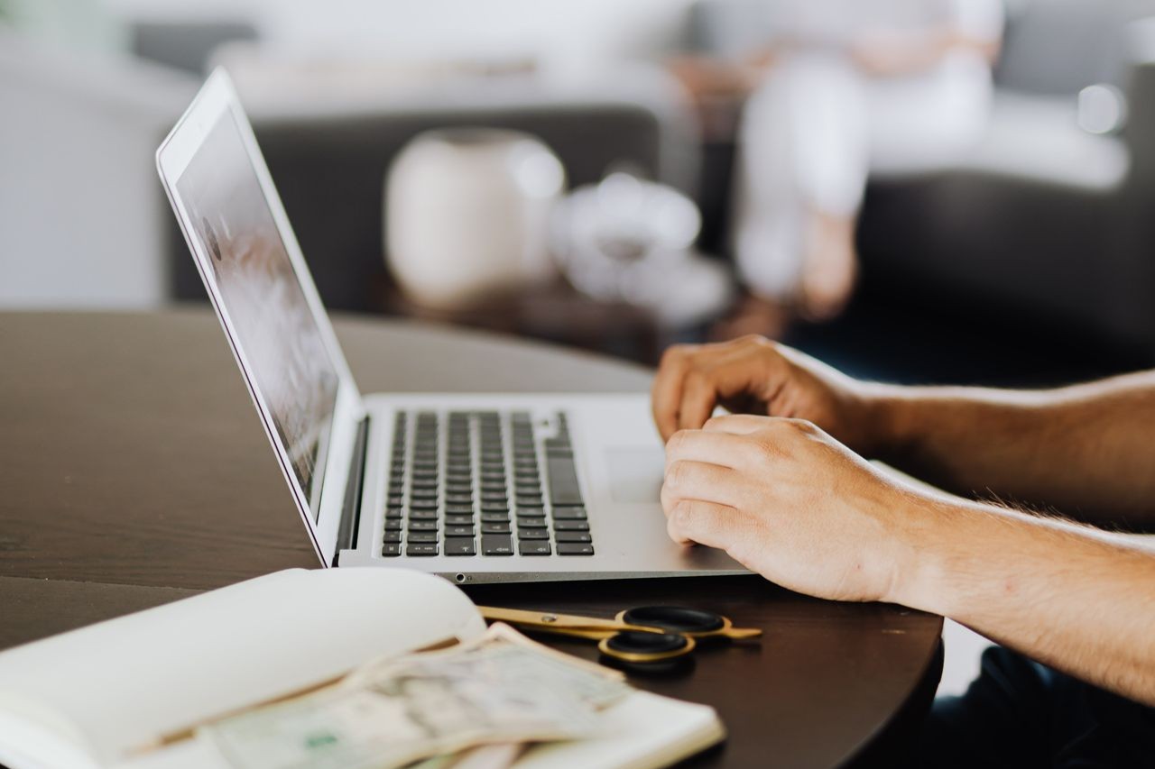 Quit working early? The ultimate FIRE movement guide revealed — Featured image