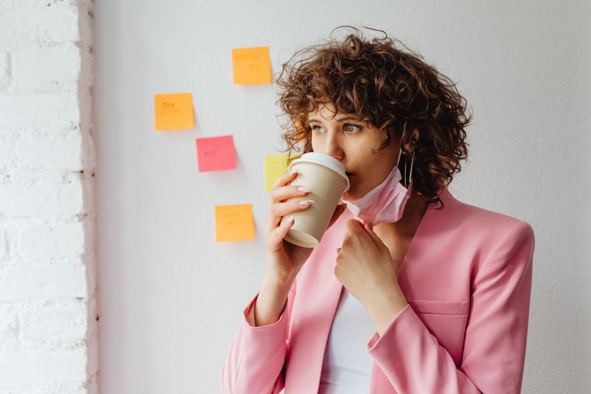 Daily Habits That Reveal High Emotional Intelligence — Featured image