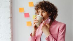 Daily Habits That Reveal High Emotional Intelligence — Featured image