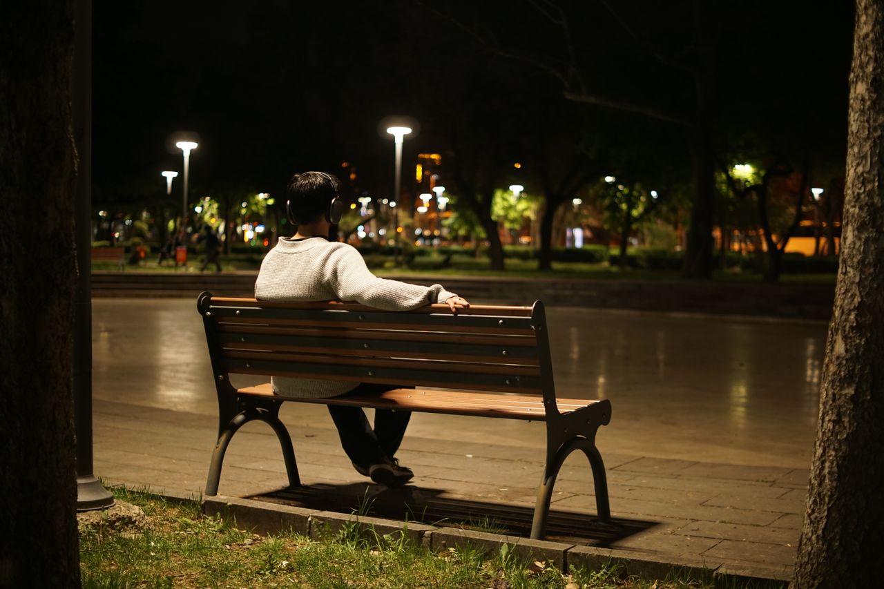 Why avoidant personality fear is ruining your mental health — Featured image