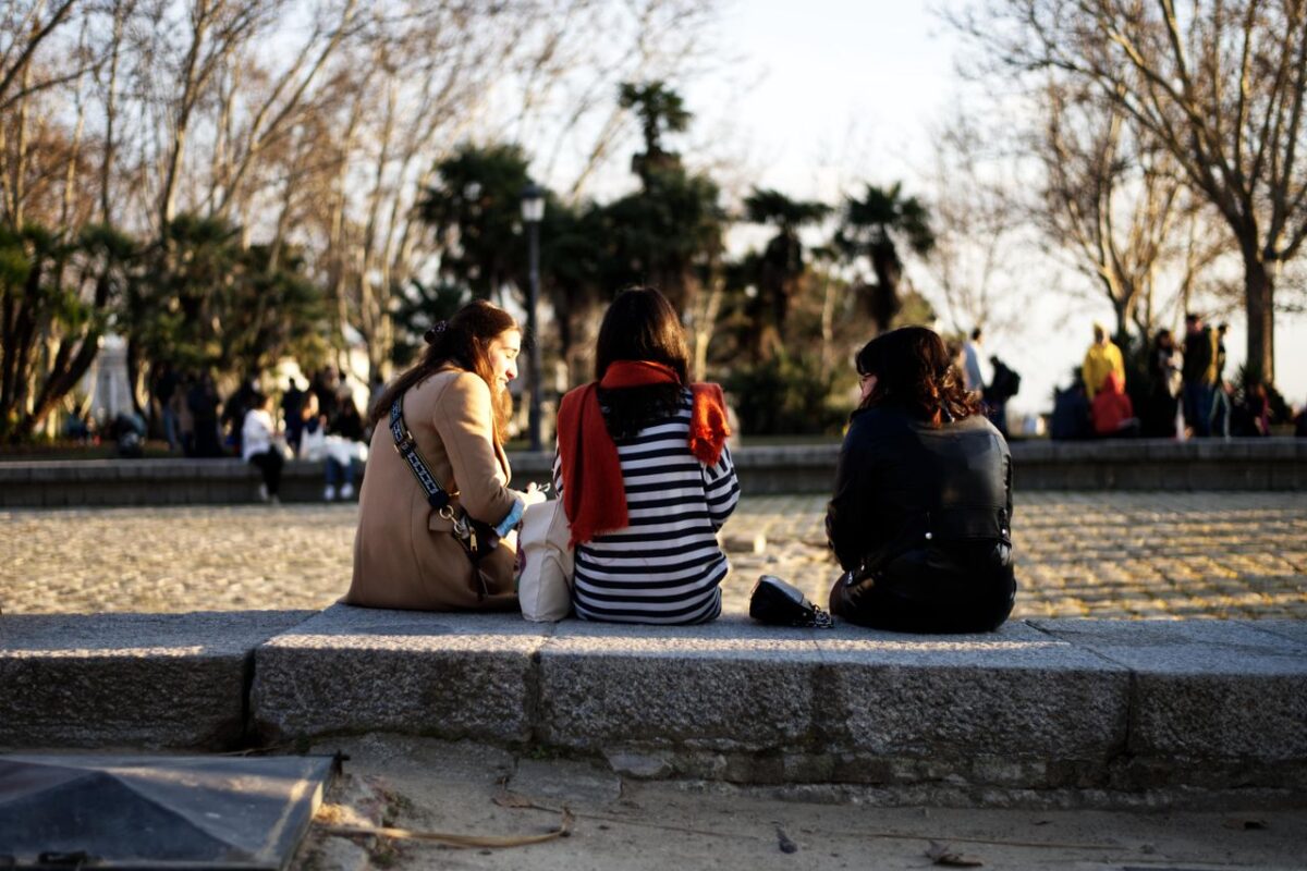 Why Kind People With Few Friends Share These Traits — Featured image