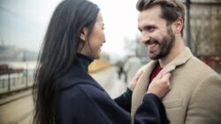 Stop Making These Flirting Mistakes Right Now! — Featured image