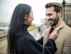 Stop Making These Flirting Mistakes Right Now!