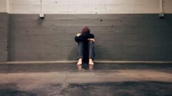 Depression Warning Signs You Should Never Ignore — Featured image