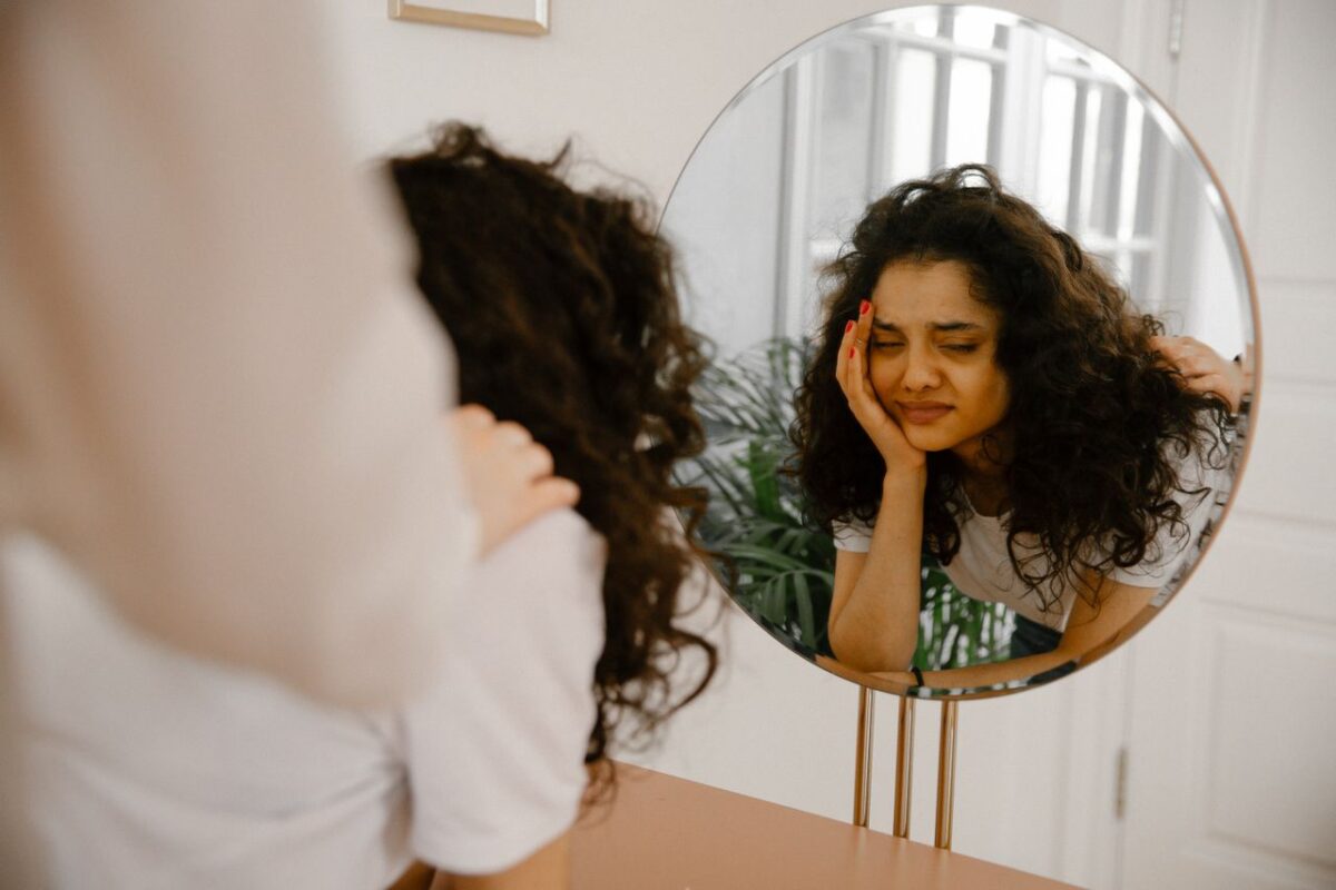 Am I the Toxic One? 10 Subtle Signs of Self-Awareness Let me count: "Am I the To