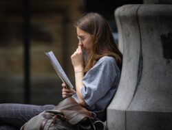 Subtle Signs of High Intelligence Behavior Most People Miss