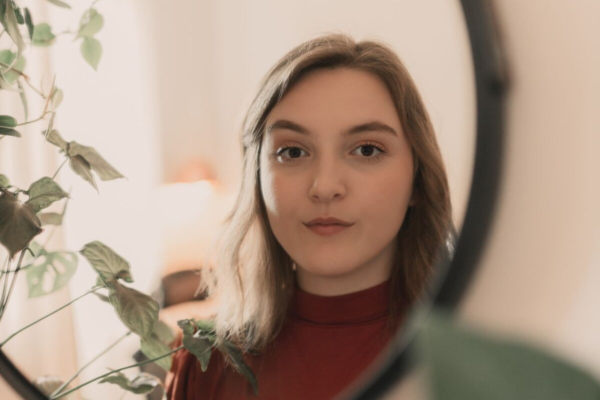 Am I Unattractive? Truths About Self Perception & Feedback