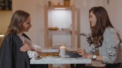 Narcissistic Friend Warning Signs You Might Be Missing