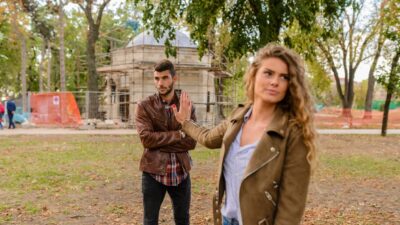 Stop falling for this narcissist behavior in relationships — Featured image